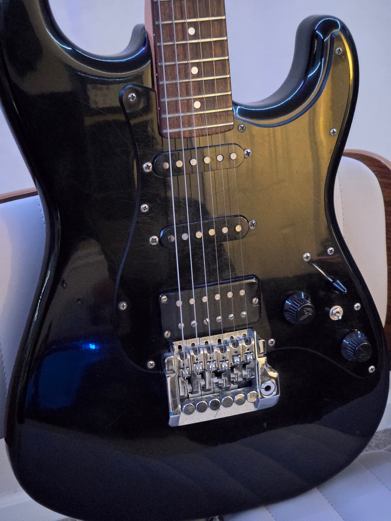 80s Fender Stratocaster, photo 2